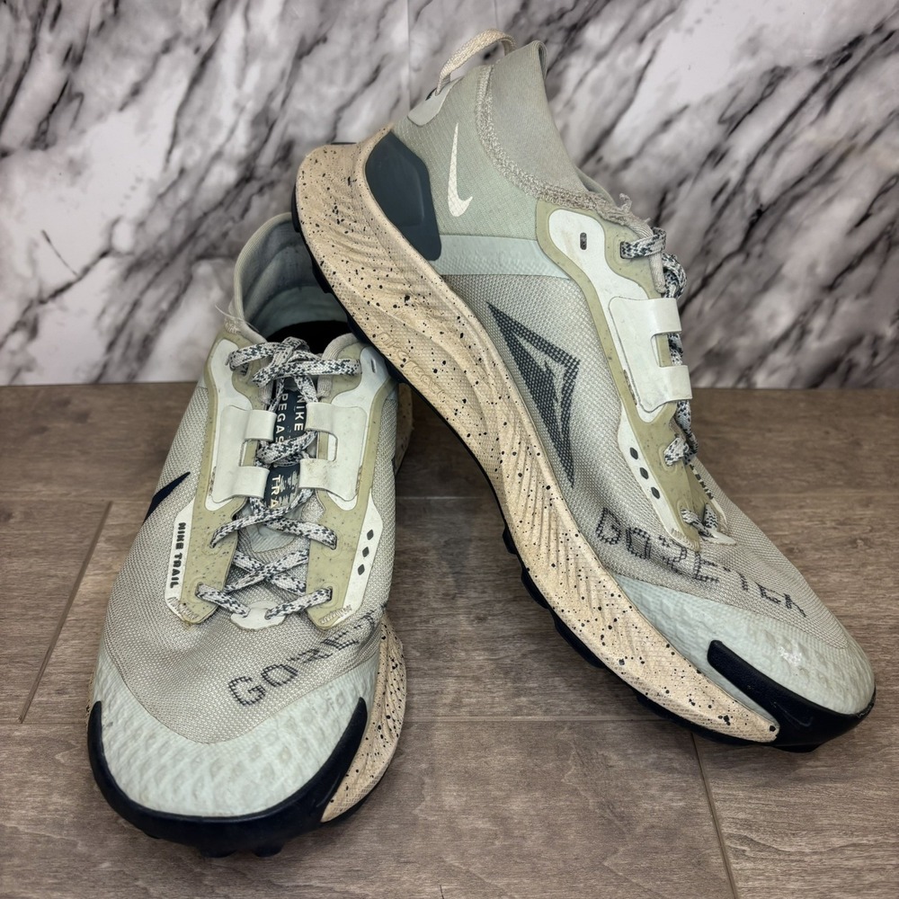 Nike Pegasus Trail 3 GORE-TEX Seafoam Womens SZ 11 Waterproof Running Shoes